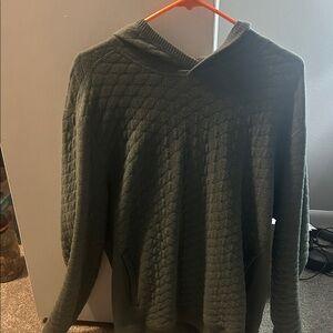 Holderness and Bourne - Wallace hoodie